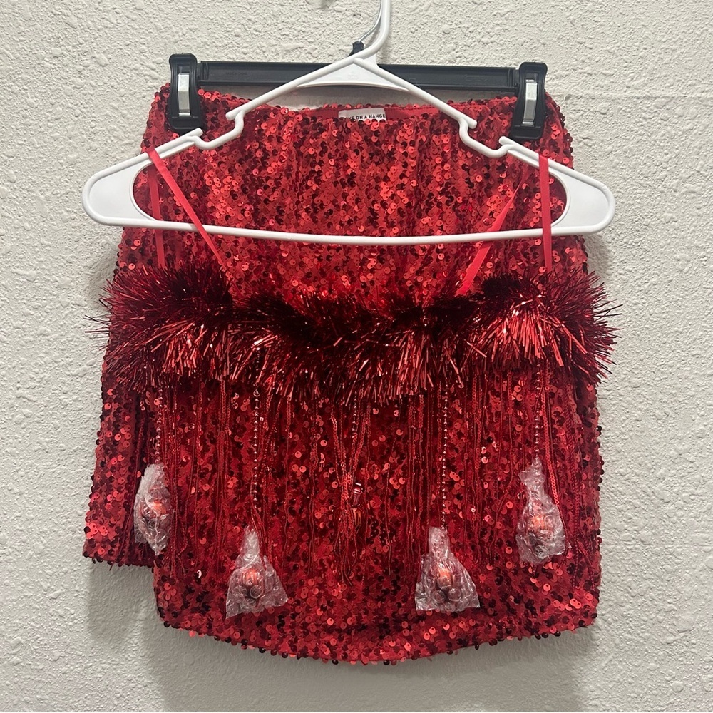 Love on a hanger Red Sequin and Christmas Bulbs Crop Top and Skirt Set NWT Small
